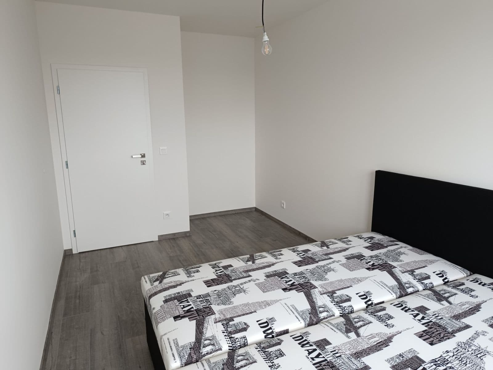 Prenájom bytu 2-izbový 54 m², Sedlářova, Praha, Praha Prenájom bytu 2-izbový 54 m², Sedlářova, Praha, Praha