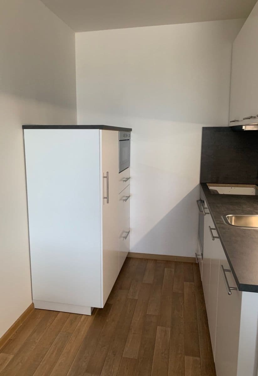 Prenájom bytu 2-izbový 43 m², Dr. Horákové, Poděbrady, Středočeský kraj Prenájom bytu 2-izbový 43 m², Dr. Horákové, Poděbrady, Středočeský kraj