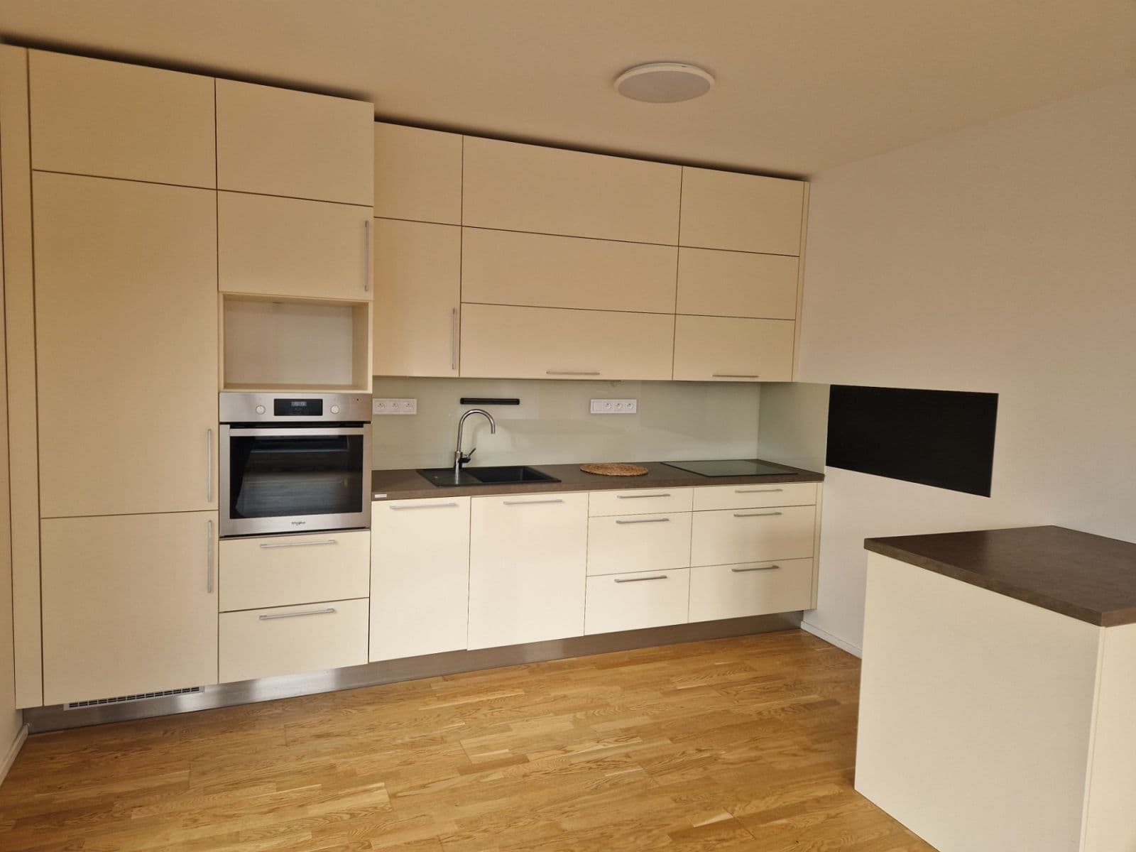 Prenájom bytu 2-izbový 54 m², Holečkova, Praha, Praha Prenájom bytu 2-izbový 54 m², Holečkova, Praha, Praha