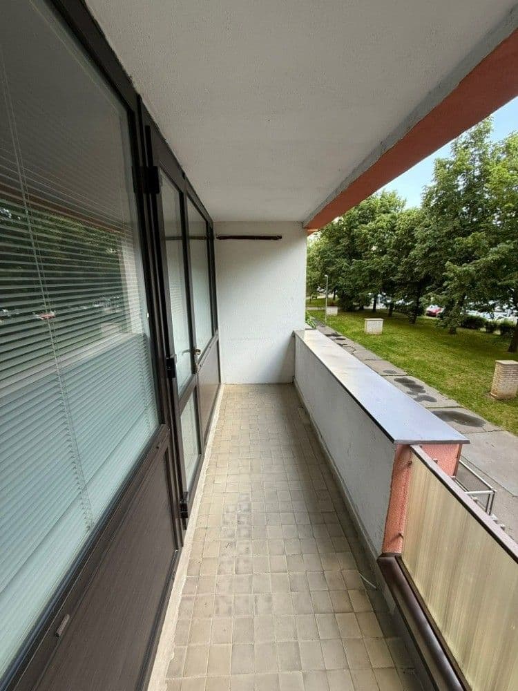 Prenájom bytu 2-izbový 59 m², Hlivická, Praha, Praha Prenájom bytu 2-izbový 59 m², Hlivická, Praha, Praha