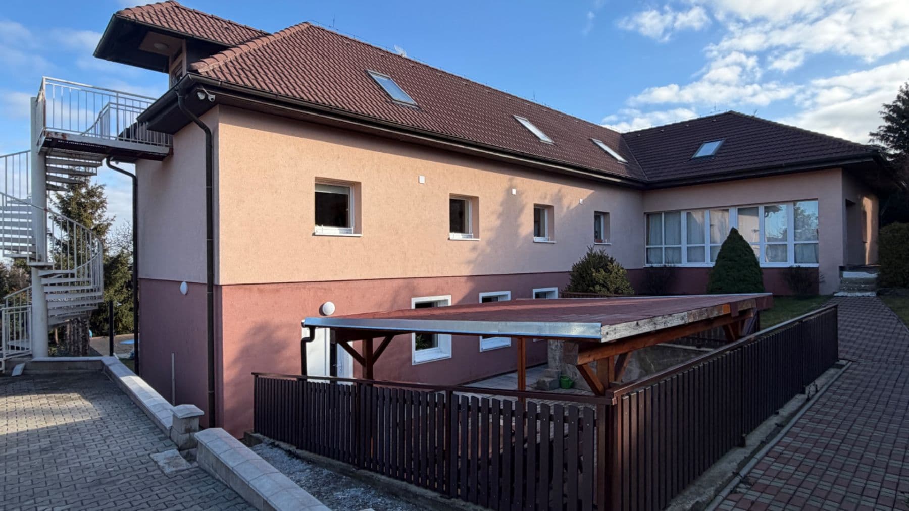 Prenájom bytu 13 m², Dalovská, Divišov, Středočeský kraj Prenájom bytu 13 m², Dalovská, Divišov, Středočeský kraj