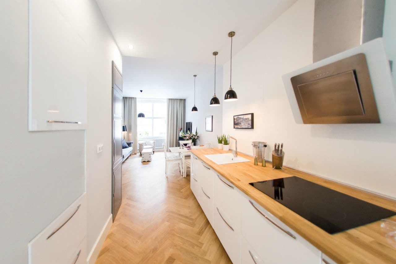 Prenájom bytu 80 m², Na Hutích, Praha, Praha Prenájom bytu 80 m², Na Hutích, Praha, Praha