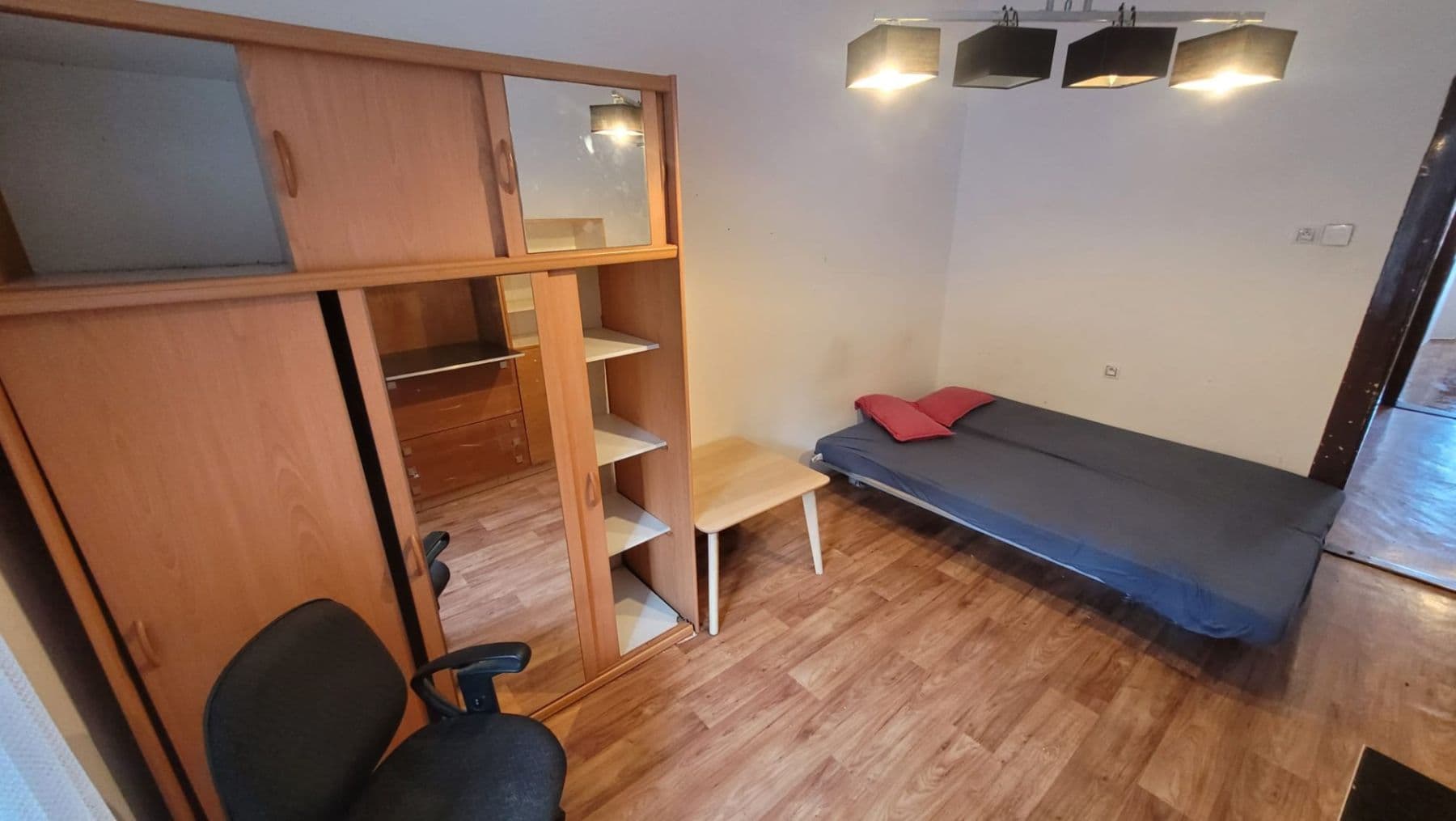 Prenájom bytu 1-izbový 26 m², Holečkova, Praha, Praha Prenájom bytu 1-izbový 26 m², Holečkova, Praha, Praha