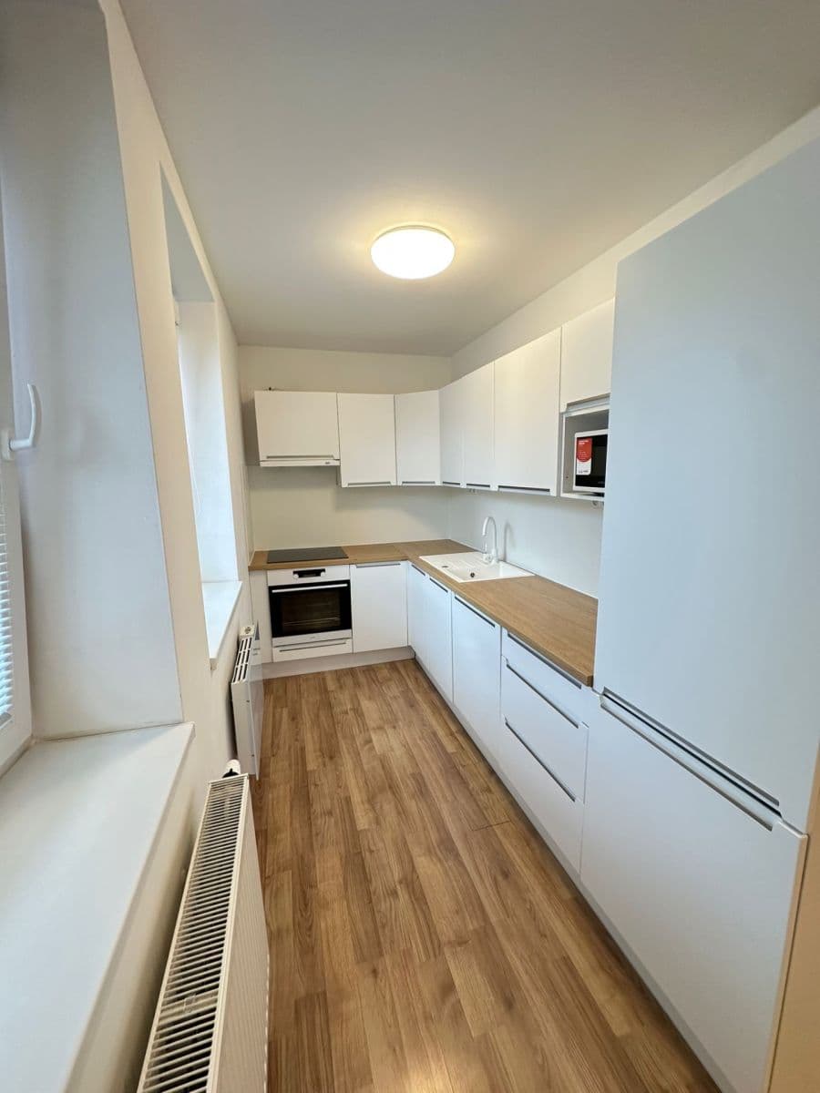 Prenájom bytu 2-izbový 70 m², Před Ústavem, Praha, Praha Prenájom bytu 2-izbový 70 m², Před Ústavem, Praha, Praha