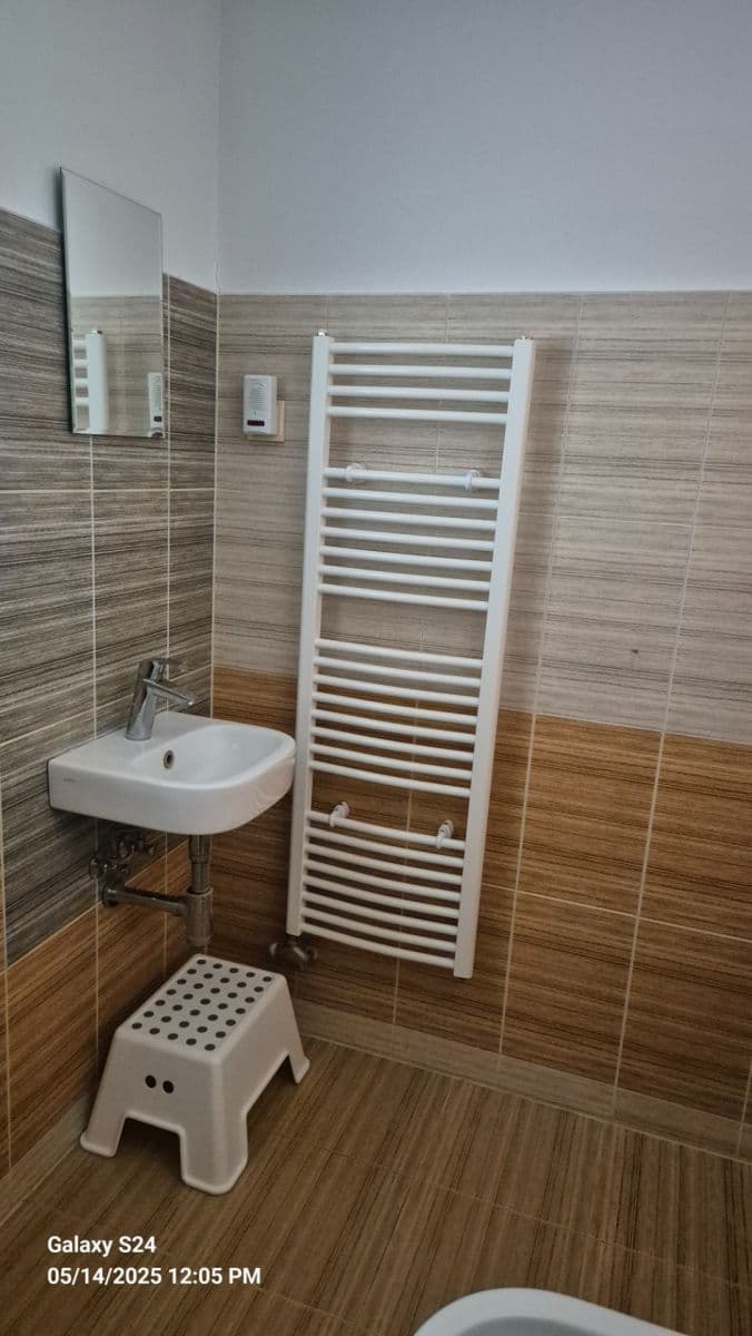 Prenájom domu 154 m², pozemek 1.435 m², nám. sv. Jana, Újezd u Brna, Jihomoravský kraj Prenájom domu 154 m², pozemek 1.435 m², nám. sv. Jana, Újezd u Brna, Jihomoravský kraj