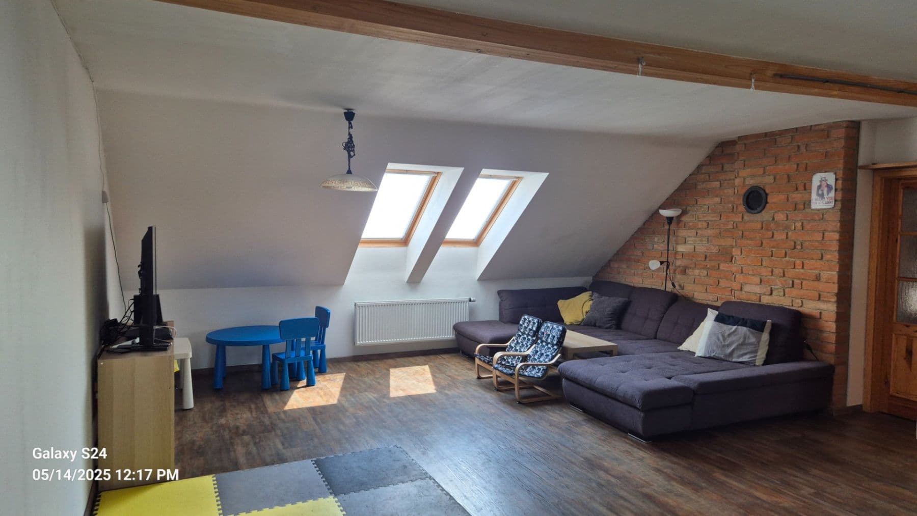 Prenájom domu 154 m², pozemek 1.435 m², nám. sv. Jana, Újezd u Brna, Jihomoravský kraj Prenájom domu 154 m², pozemek 1.435 m², nám. sv. Jana, Újezd u Brna, Jihomoravský kraj