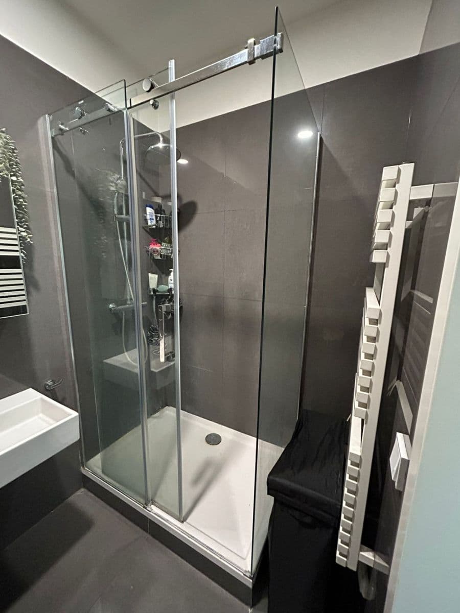 Prenájom bytu 2-izbový 60 m², Staropramenná, Praha, Praha Prenájom bytu 2-izbový 60 m², Staropramenná, Praha, Praha