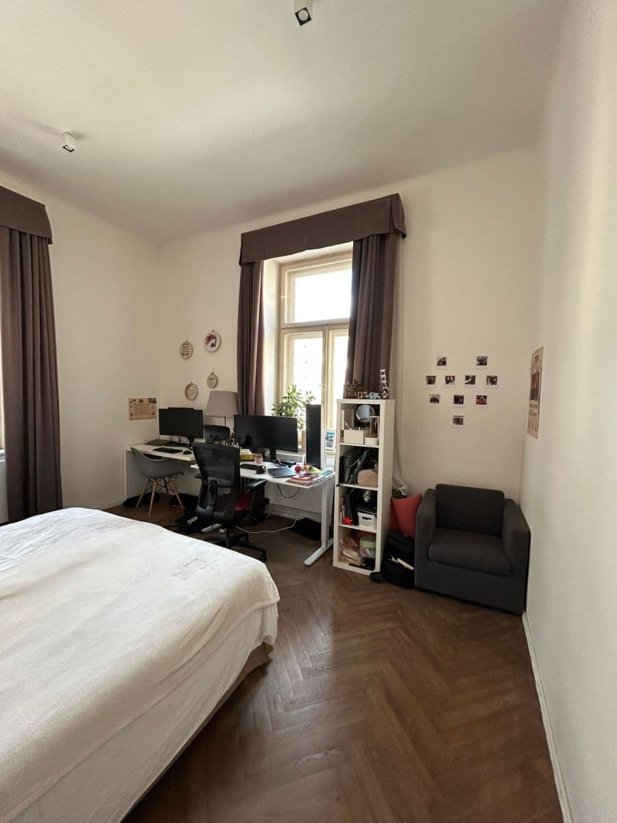Prenájom bytu 2-izbový 60 m², Staropramenná, Praha, Praha Prenájom bytu 2-izbový 60 m², Staropramenná, Praha, Praha