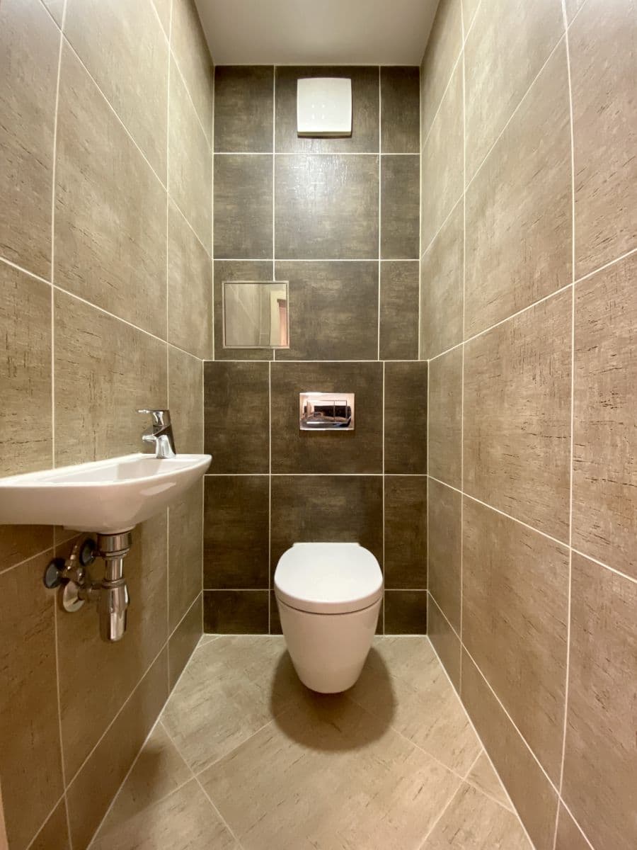 Prenájom bytu 2-izbový 55 m², Nárožní, Praha, Praha Prenájom bytu 2-izbový 55 m², Nárožní, Praha, Praha