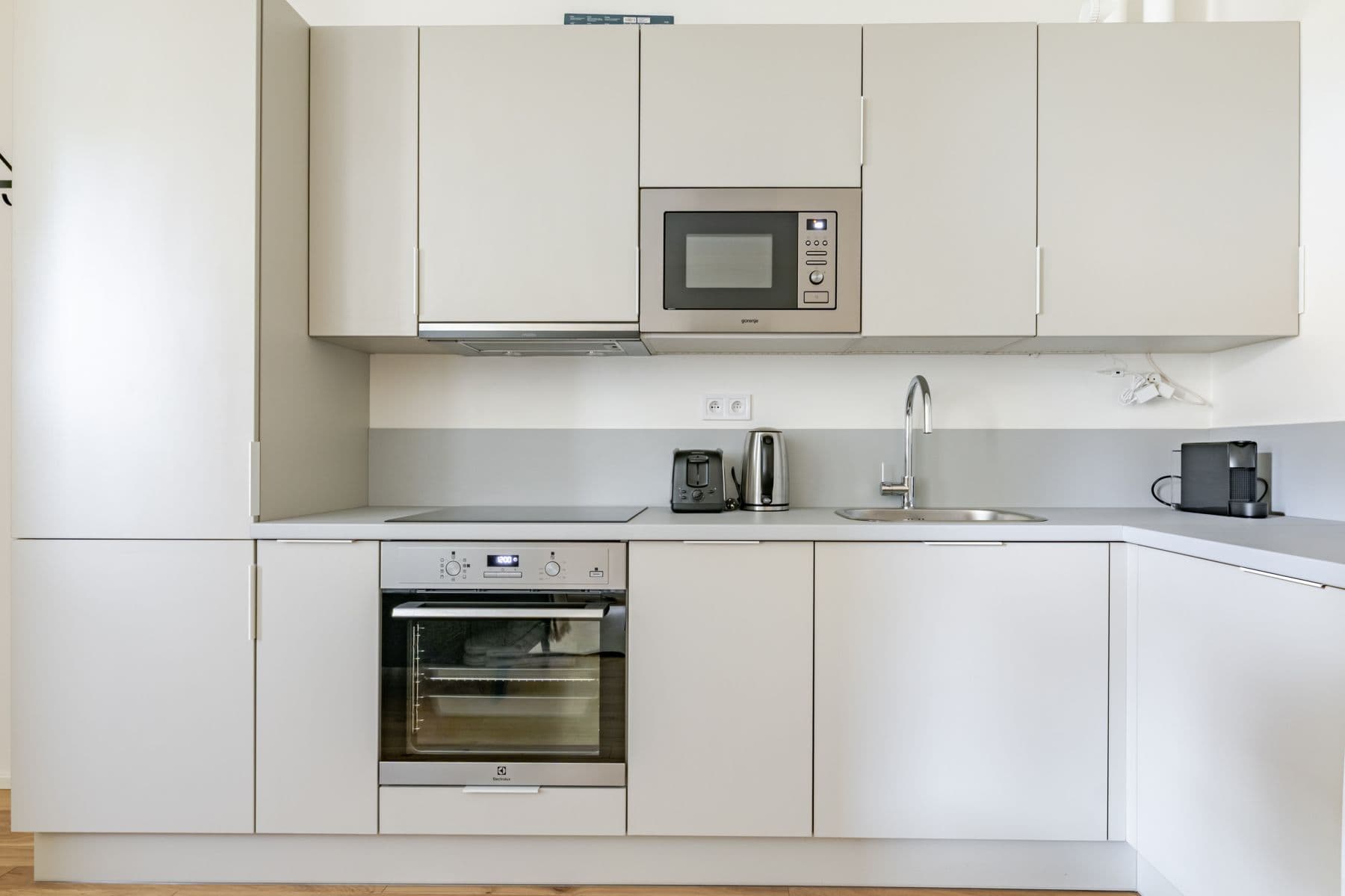 Prenájom bytu 62 m², Plzeňská, Praha, Praha Prenájom bytu 62 m², Plzeňská, Praha, Praha