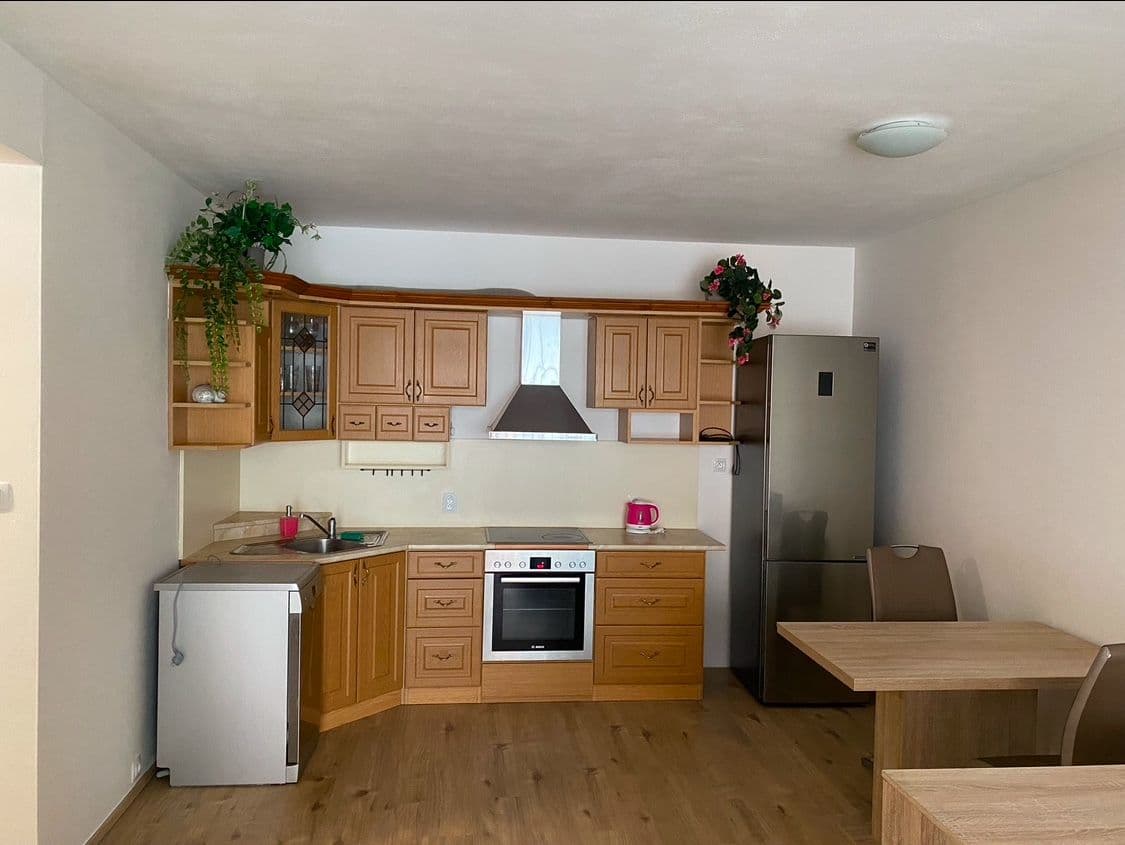 Prenájom bytu 2-izbový 54 m², Jablonského, Plzeň, Plzeňský kraj Prenájom bytu 2-izbový 54 m², Jablonského, Plzeň, Plzeňský kraj