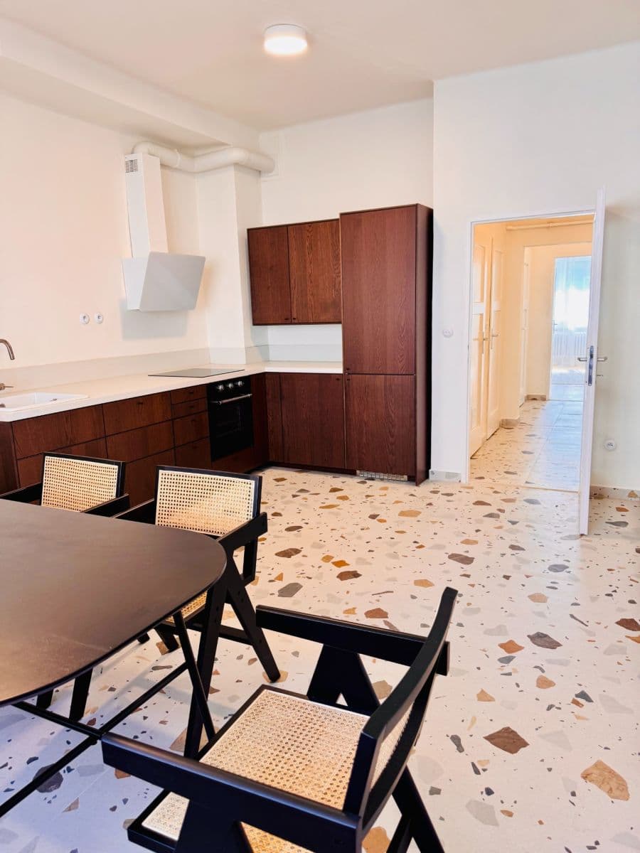 Prenájom bytu 3-izbový 82 m², 28. října, Ostrava, Moravskoslezský kraj Prenájom bytu 3-izbový 82 m², 28. října, Ostrava, Moravskoslezský kraj