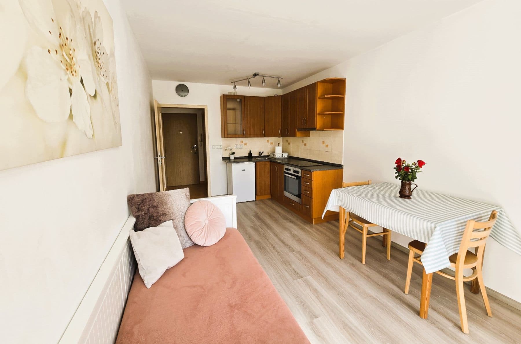 Prenájom bytu 1-izbový 25 m², Vánková, Praha, Praha Prenájom bytu 1-izbový 25 m², Vánková, Praha, Praha