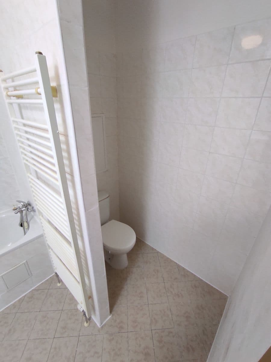 Prenájom bytu 1-izbový 49 m², Hedvábná, Liberec, Liberecký kraj Prenájom bytu 1-izbový 49 m², Hedvábná, Liberec, Liberecký kraj