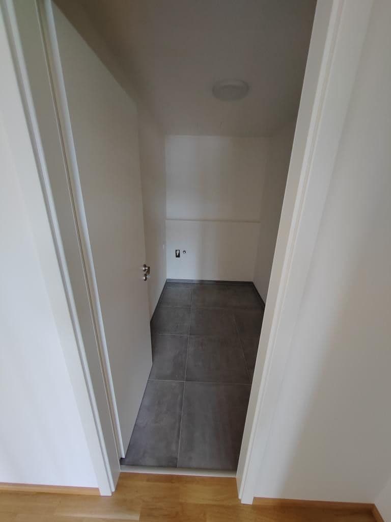 Prenájom bytu 2-izbový 73 m², Mezi Vodami, Praha, Praha Prenájom bytu 2-izbový 73 m², Mezi Vodami, Praha, Praha