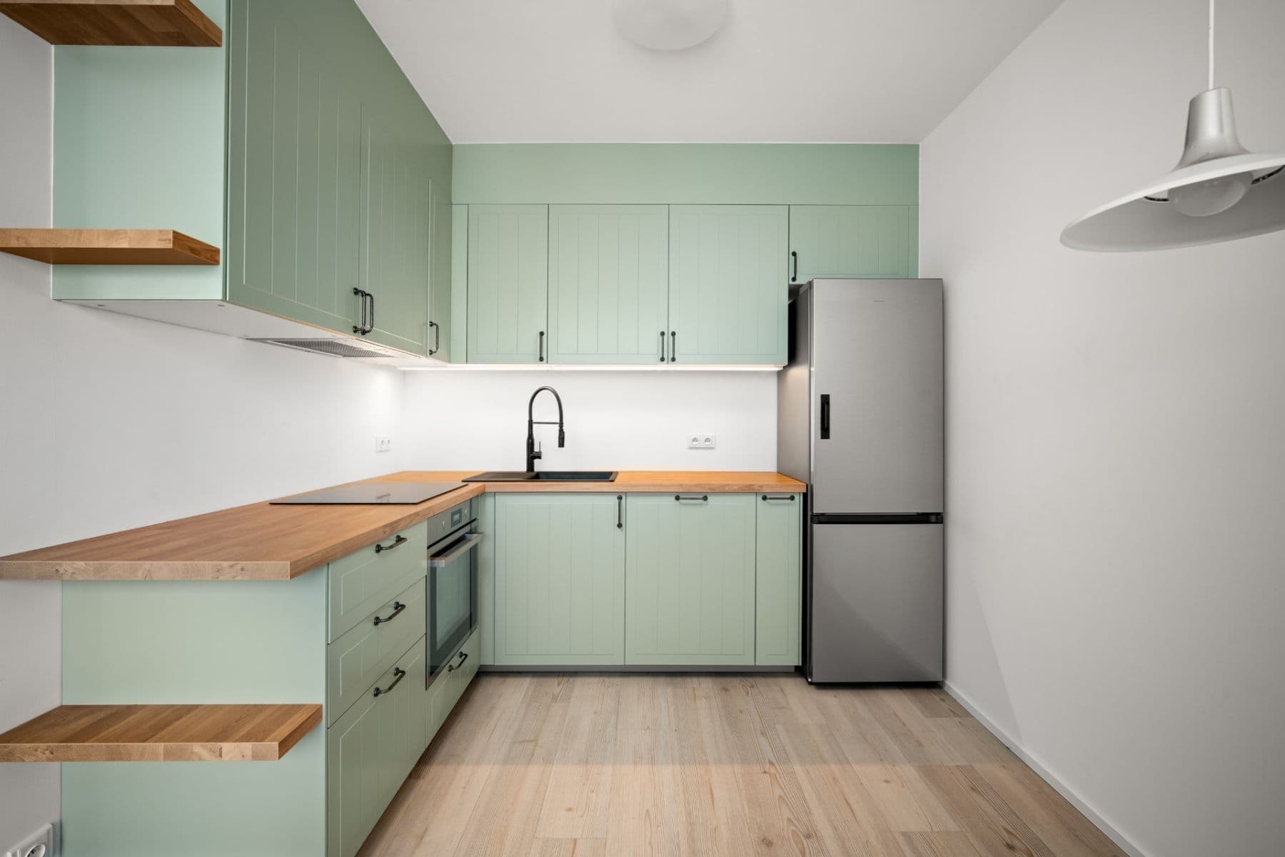 Prenájom bytu 1-izbový 44 m², třída Generála Píky, Brno, Jihomoravský kraj Prenájom bytu 1-izbový 44 m², třída Generála Píky, Brno, Jihomoravský kraj