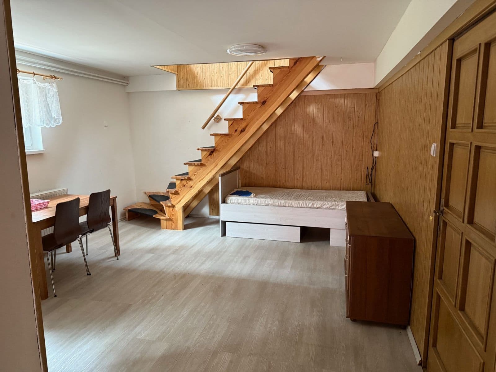 Prenájom domu 114 m², pozemek 400 m², Zelená, Říčany, Středočeský kraj Prenájom domu 114 m², pozemek 400 m², Zelená, Říčany, Středočeský kraj