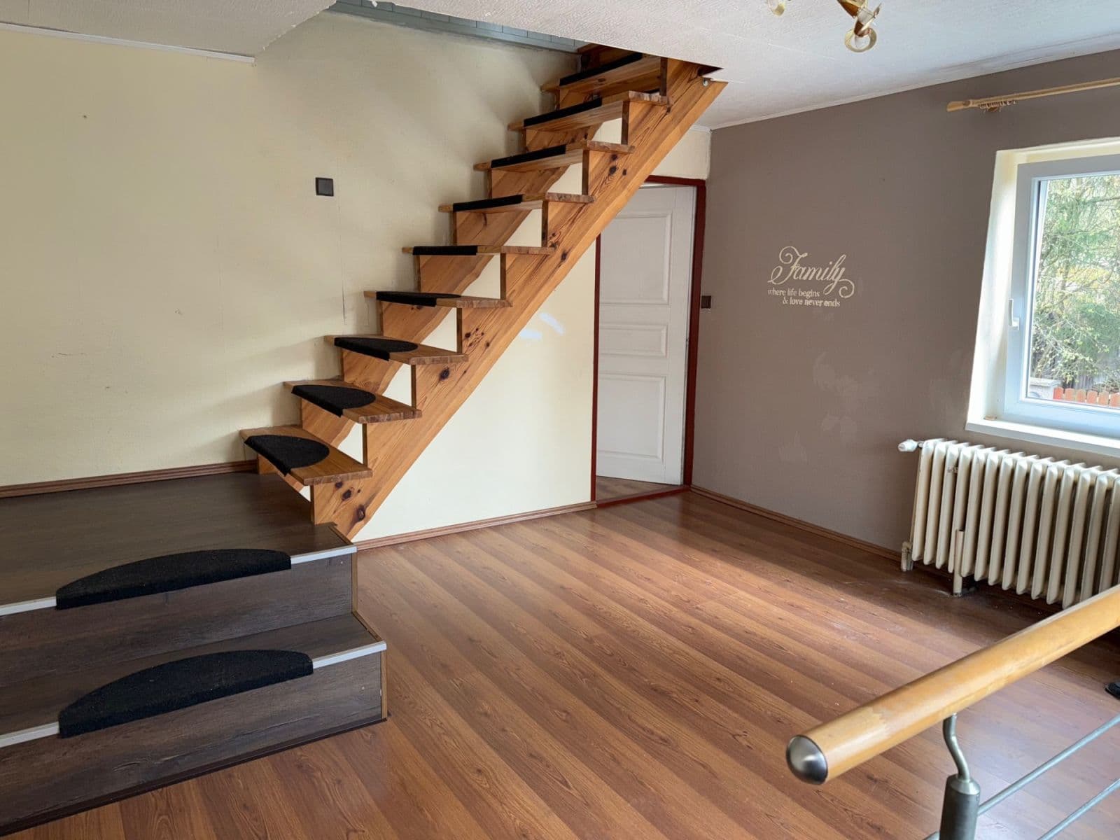 Prenájom domu 114 m², pozemek 400 m², Zelená, Říčany, Středočeský kraj Prenájom domu 114 m², pozemek 400 m², Zelená, Říčany, Středočeský kraj