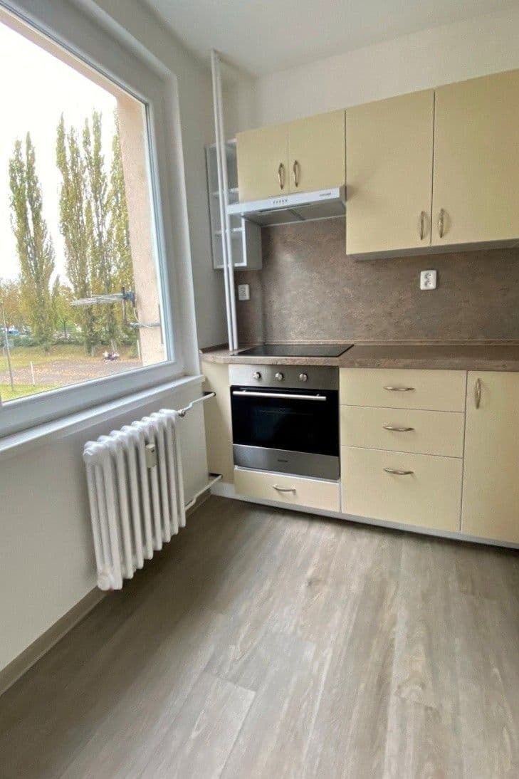 Prenájom bytu 2-izbový 48 m², Litoměřická, Štětí, Ústecký kraj Prenájom bytu 2-izbový 48 m², Litoměřická, Štětí, Ústecký kraj