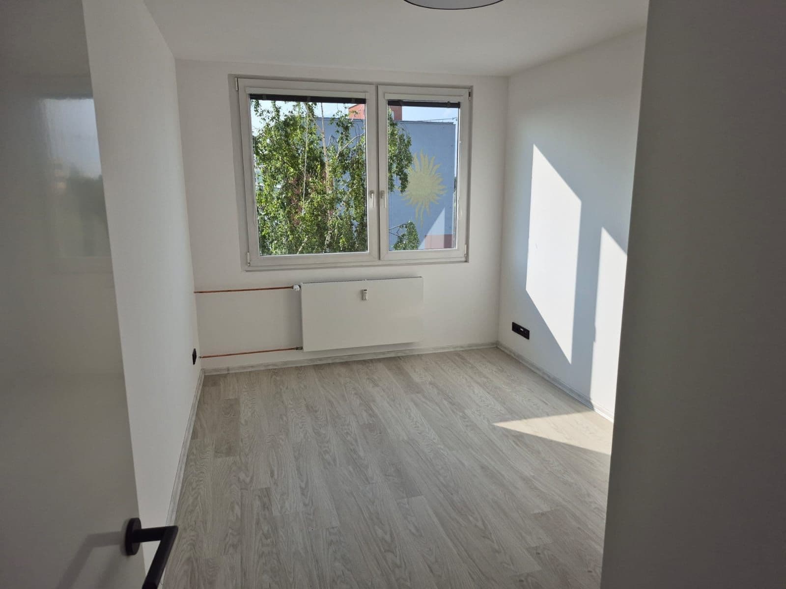 Prenájom bytu 3-izbový 70 m², Zárybská, Praha, Praha Prenájom bytu 3-izbový 70 m², Zárybská, Praha, Praha