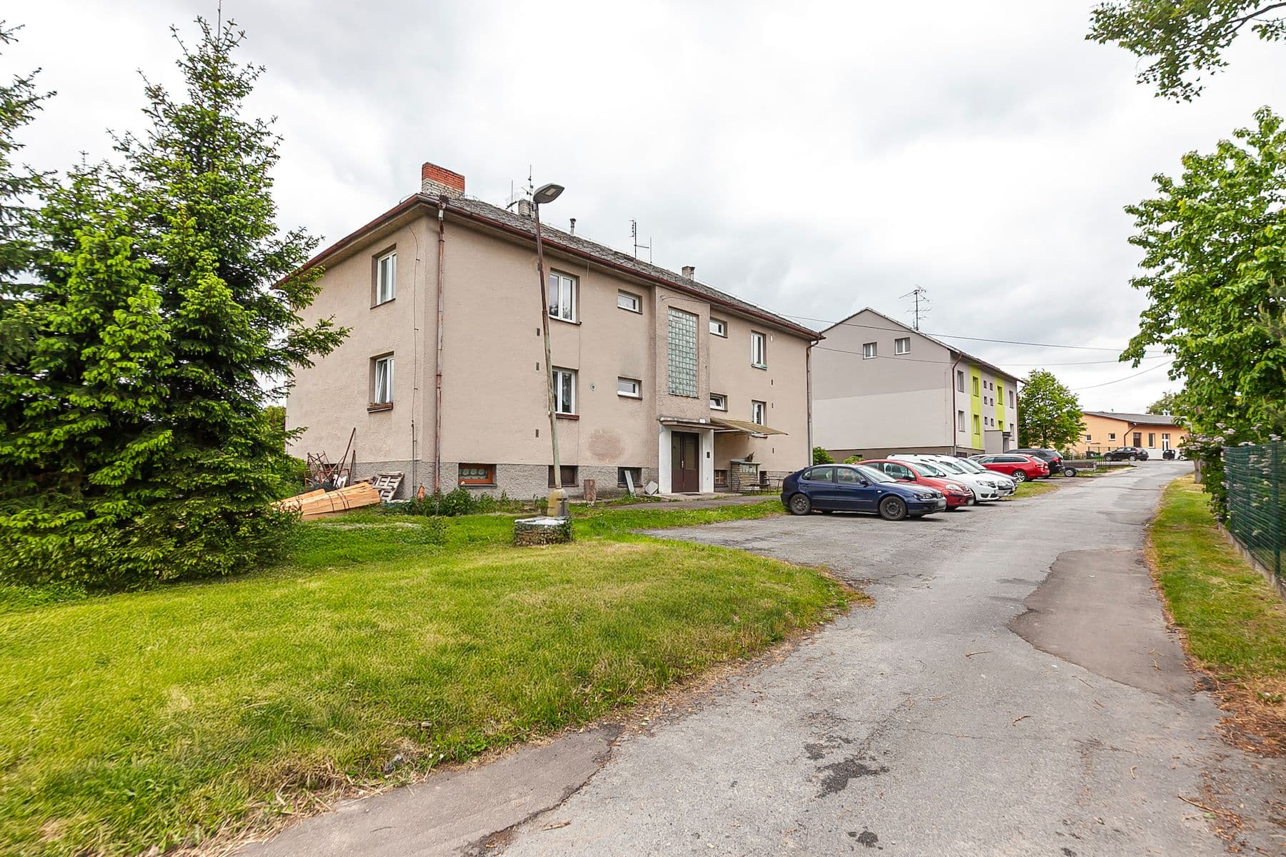 Predaj bytu 4-izbový 95 m², Teplýšovice, Teplýšovice, Středočeský kraj Predaj bytu 4-izbový 95 m², Teplýšovice, Teplýšovice, Středočeský kraj