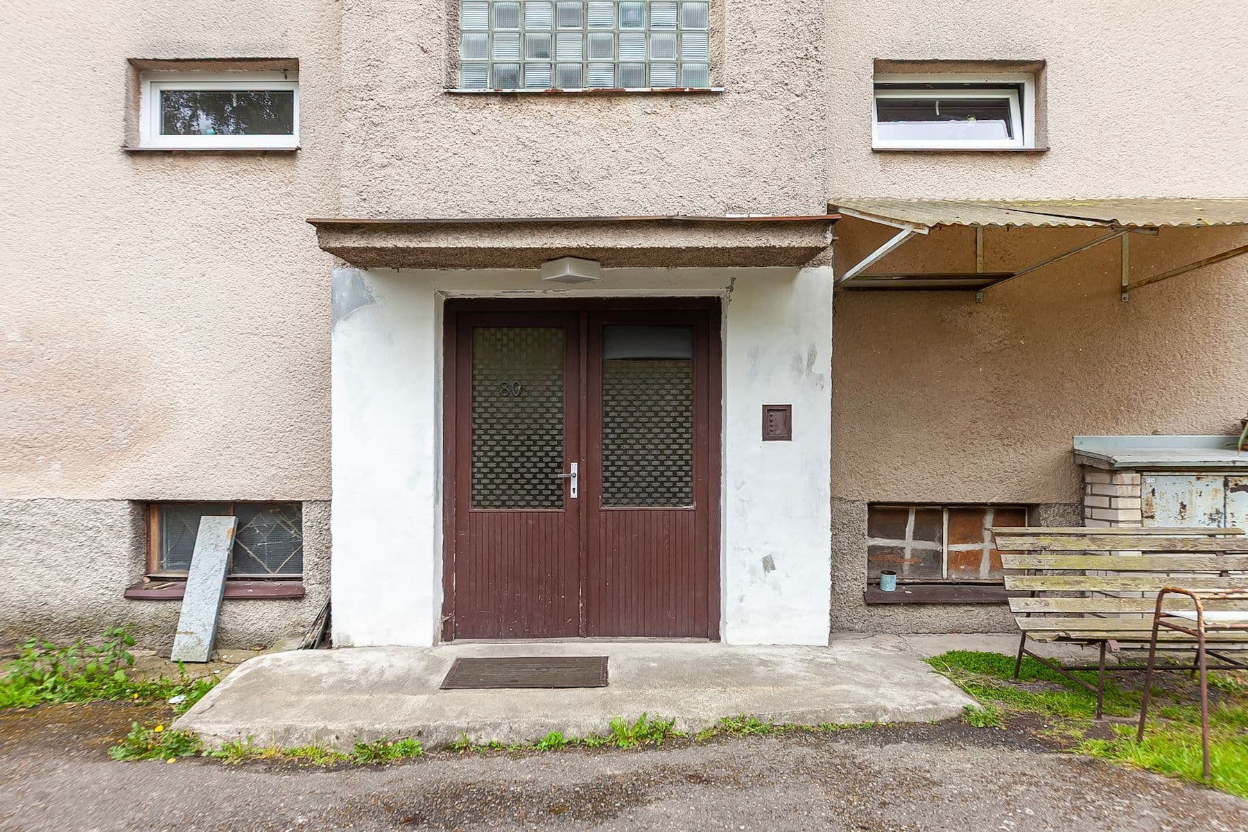 Predaj bytu 4-izbový 95 m², Teplýšovice, Teplýšovice, Středočeský kraj Predaj bytu 4-izbový 95 m², Teplýšovice, Teplýšovice, Středočeský kraj