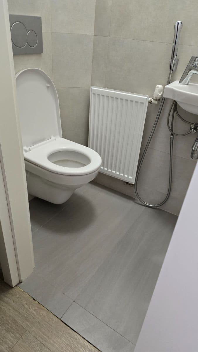 Prenájom bytu 2-izbový 54 m², Bulharská, Praha, Praha Prenájom bytu 2-izbový 54 m², Bulharská, Praha, Praha