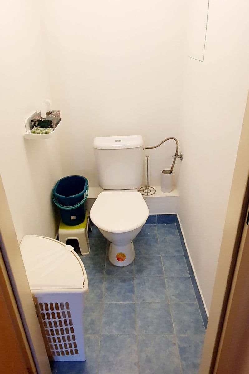 Prenájom bytu 2-izbový 46 m², Herlíkovická, Praha, Praha Prenájom bytu 2-izbový 46 m², Herlíkovická, Praha, Praha