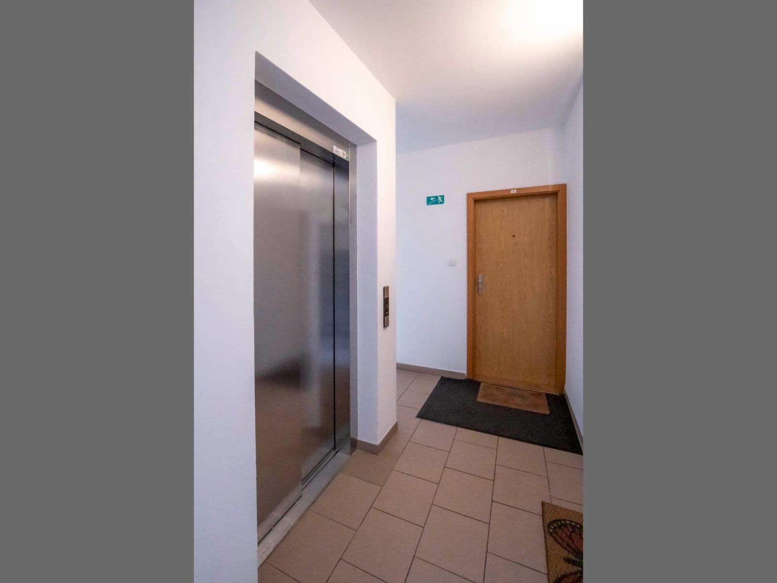Prenájom bytu 2-izbový 55 m², Braunerova, Praha, Praha Prenájom bytu 2-izbový 55 m², Braunerova, Praha, Praha