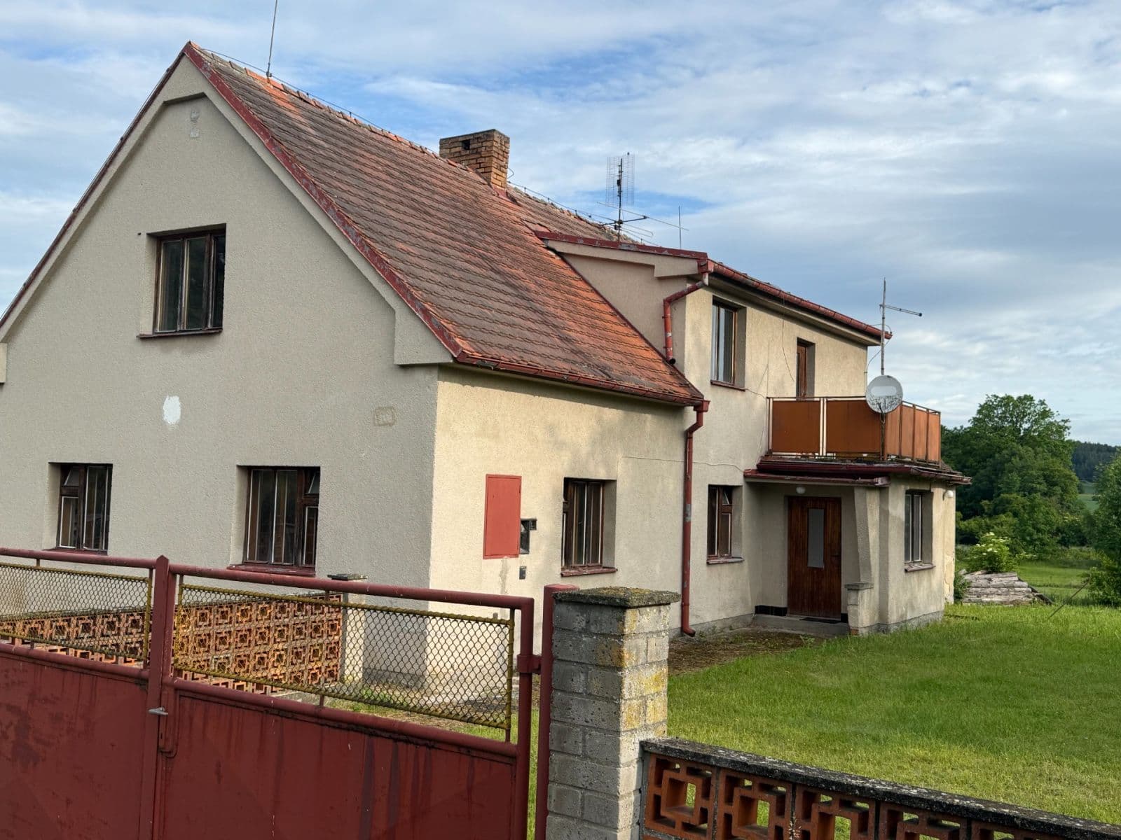 Predaj domu 292 m², pozemek 9.653 m², Stehlovice, Jihočeský kraj Predaj domu 292 m², pozemek 9.653 m², Stehlovice, Jihočeský kraj