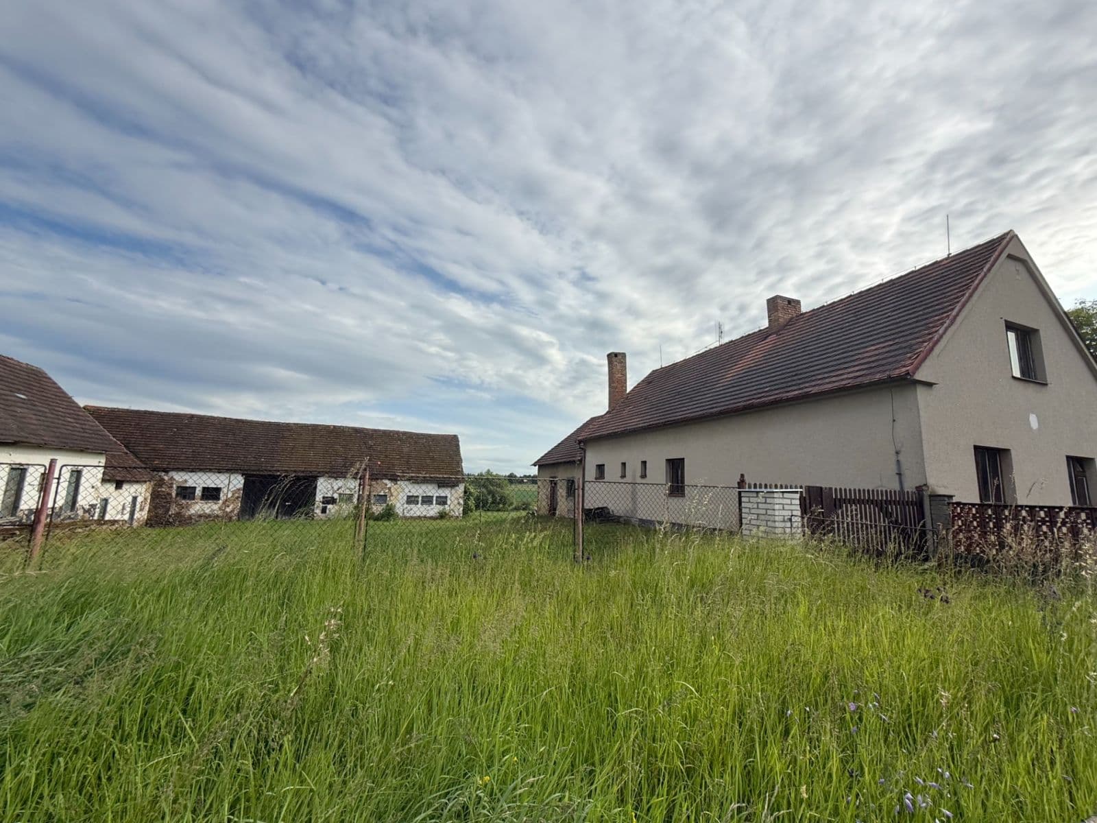 Predaj domu 292 m², pozemek 9.653 m², Stehlovice, Jihočeský kraj Predaj domu 292 m², pozemek 9.653 m², Stehlovice, Jihočeský kraj