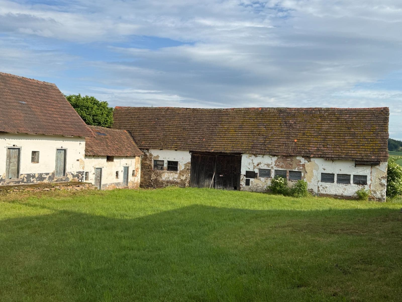 Predaj domu 292 m², pozemek 9.653 m², Stehlovice, Jihočeský kraj Predaj domu 292 m², pozemek 9.653 m², Stehlovice, Jihočeský kraj