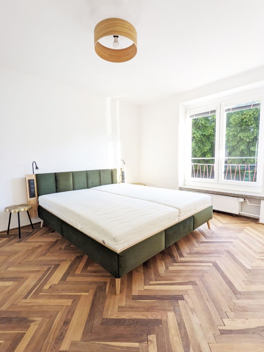 Prenájom bytu 3-izbový 79 m², Mírová, Dobruška, Královéhradecký kraj Prenájom bytu 3-izbový 79 m², Mírová, Dobruška, Královéhradecký kraj