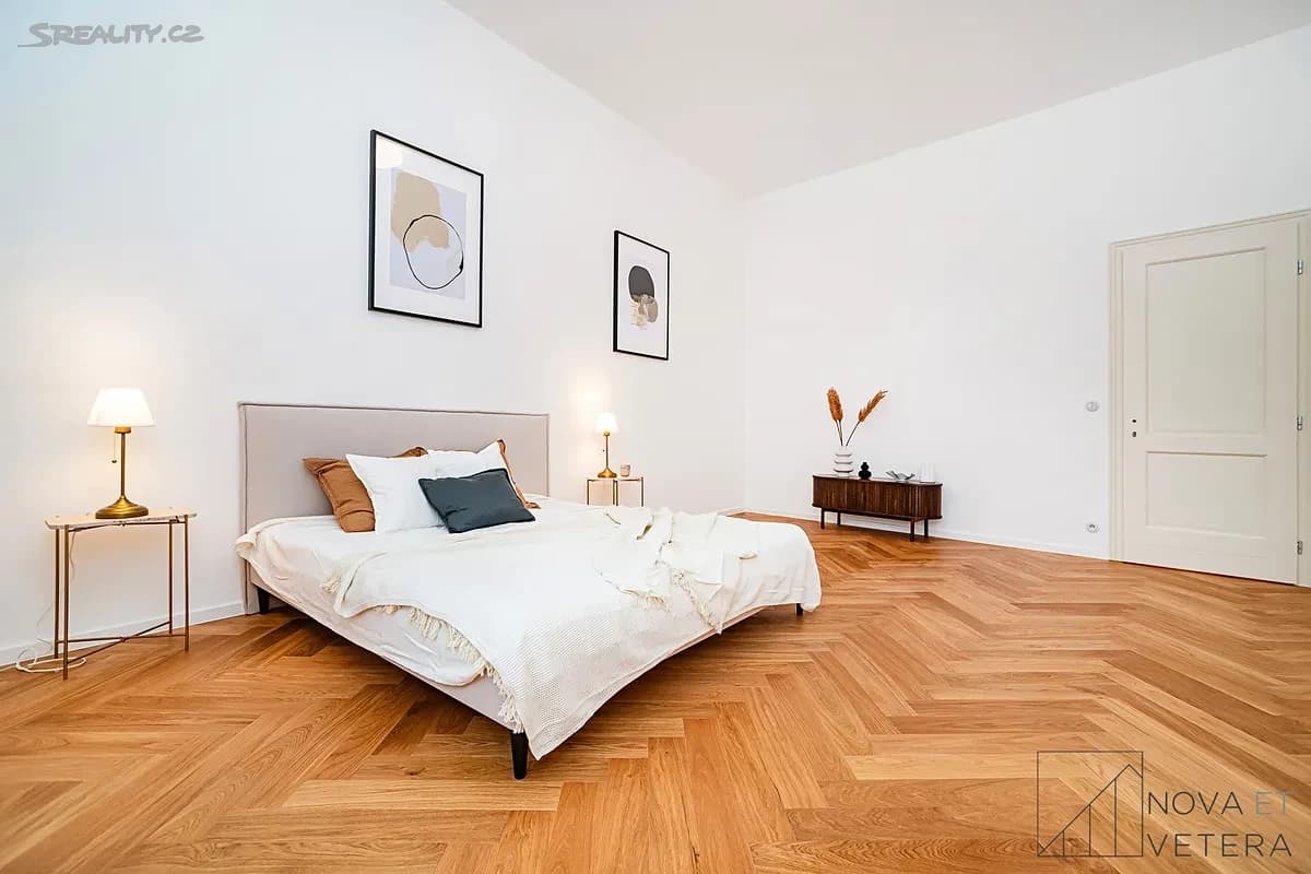 Prenájom bytu 2-izbový 71 m², Újezd, Praha, Praha Prenájom bytu 2-izbový 71 m², Újezd, Praha, Praha