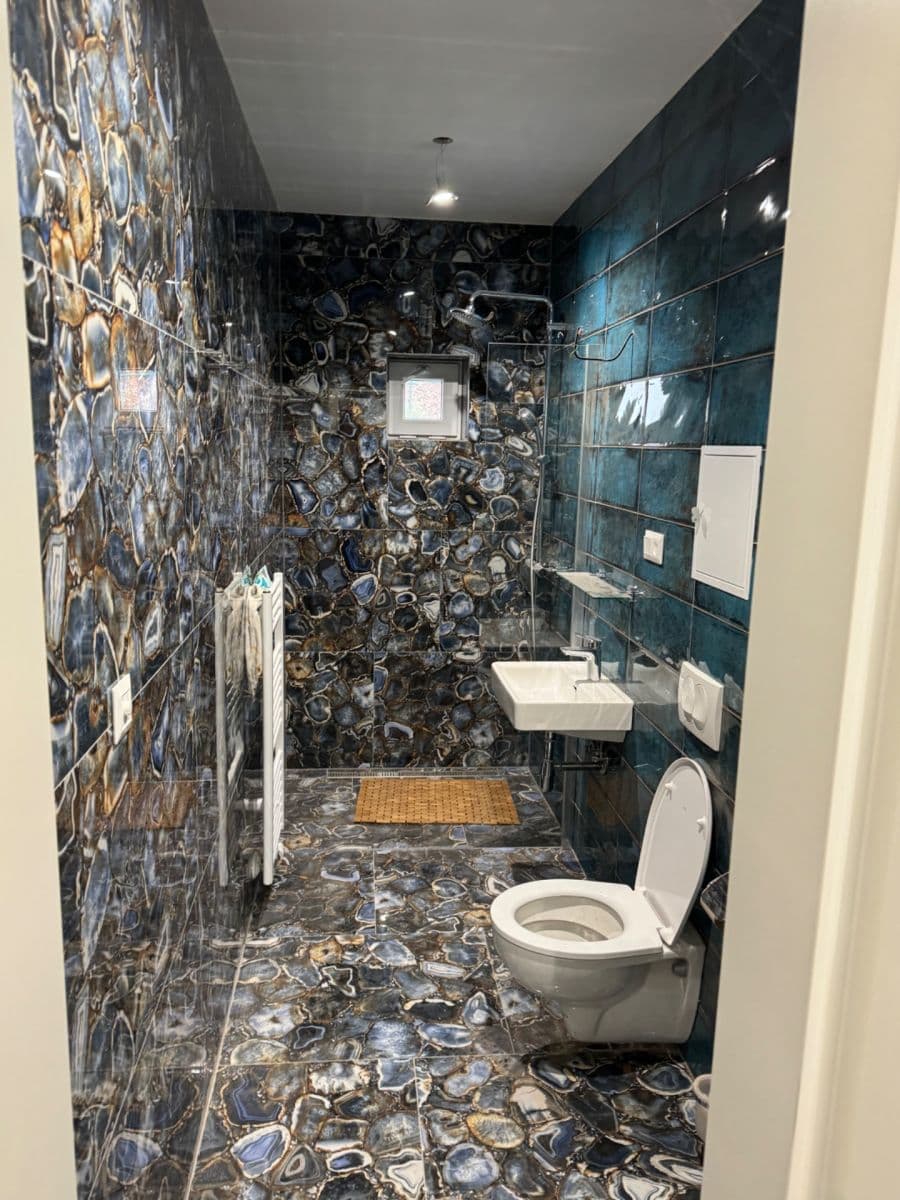 Predaj nebytového priestoru 387 m², Pod Strání, Dalovice, Karlovarský kraj Predaj nebytového priestoru 387 m², Pod Strání, Dalovice, Karlovarský kraj