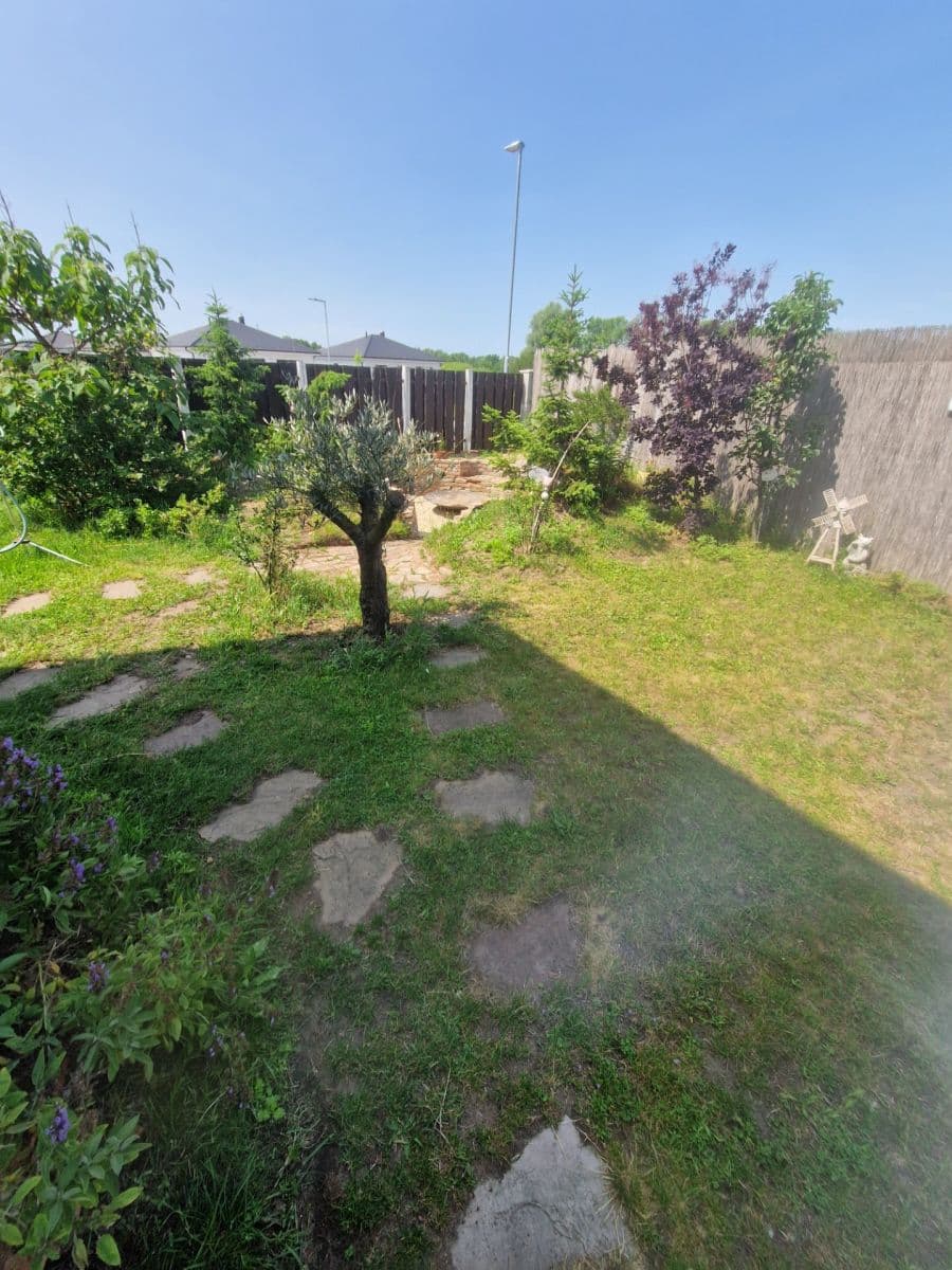 Predaj domu 1 m², pozemek 476 m², Malé Leváre, Bratislavský kraj Predaj domu 1 m², pozemek 476 m², Malé Leváre, Bratislavský kraj