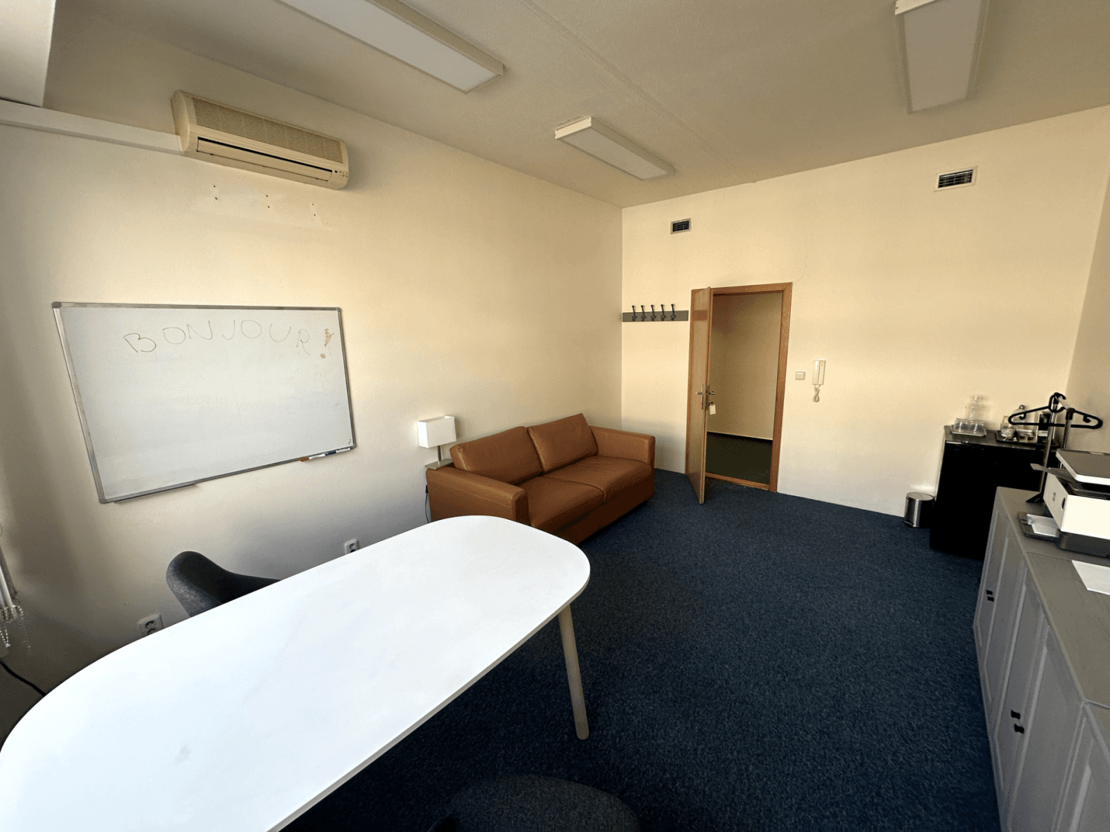 Prenájom kancelárie 27 m², Příkop, Brno, Jihomoravský kraj Prenájom kancelárie 27 m², Příkop, Brno, Jihomoravský kraj