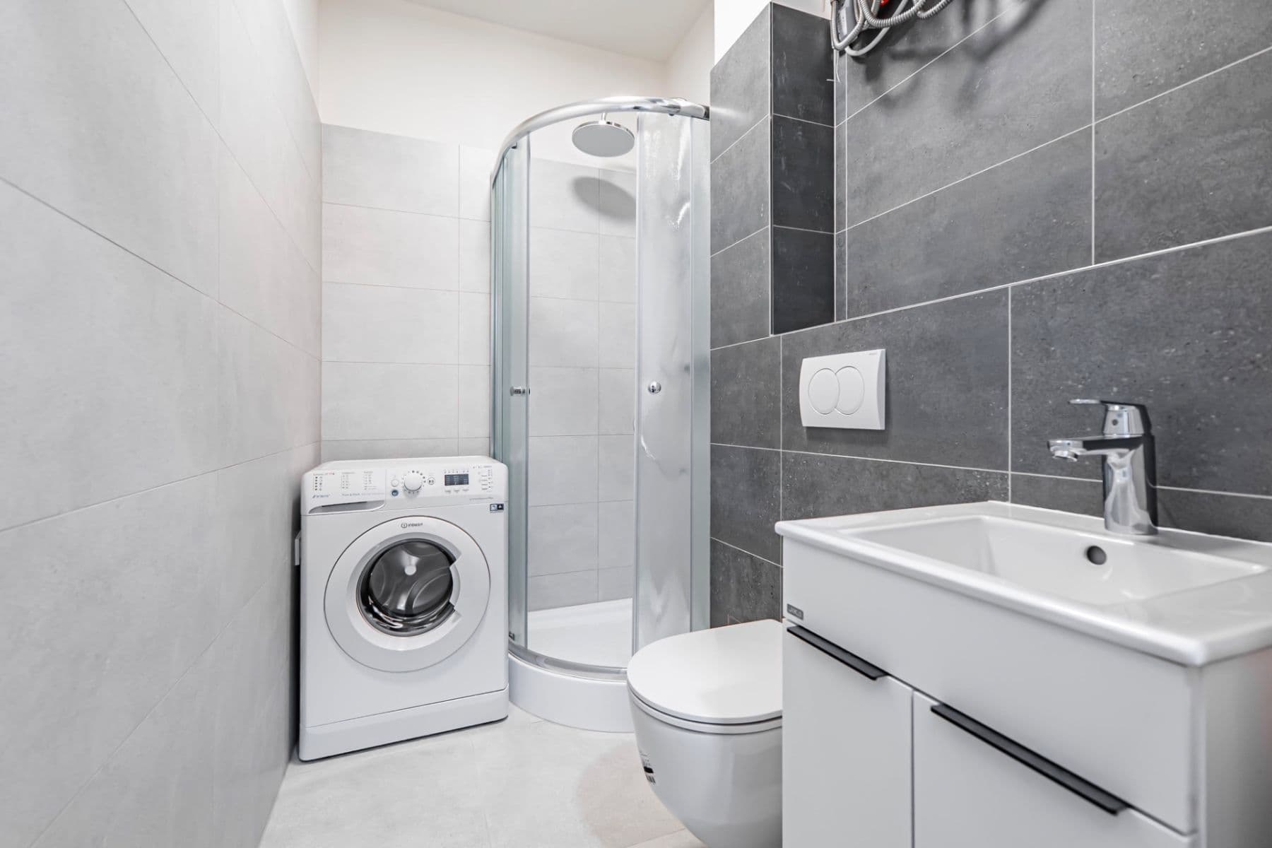Prenájom bytu 1-izbový 21 m², Na Mokřině, Praha, Praha Prenájom bytu 1-izbový 21 m², Na Mokřině, Praha, Praha