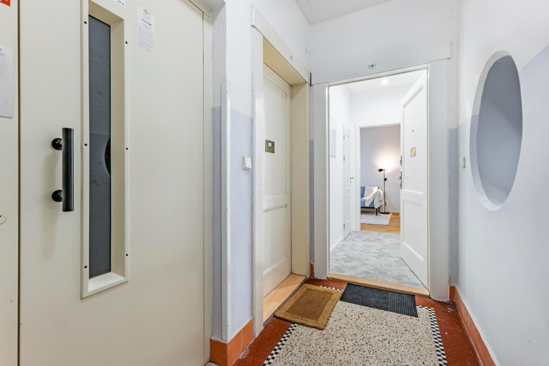 Prenájom bytu 2-izbový 46 m², Vinohradská, Praha, Praha Prenájom bytu 2-izbový 46 m², Vinohradská, Praha, Praha