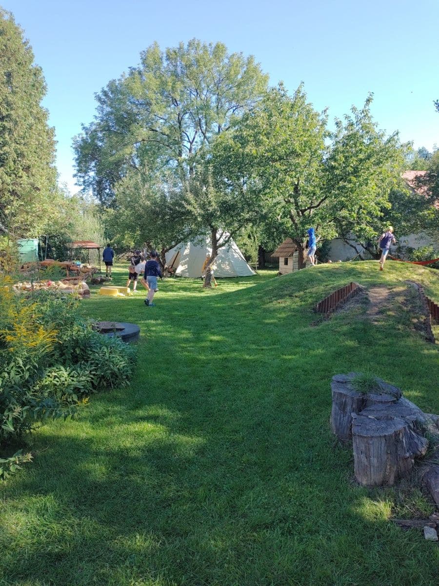 Prenájom bytu 2-izbový 48 m², Běštín, Středočeský kraj Prenájom bytu 2-izbový 48 m², Běštín, Středočeský kraj