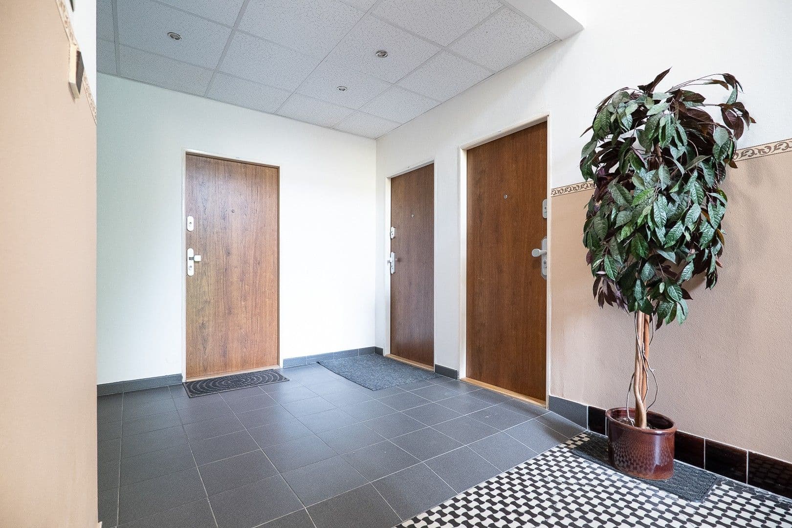 Prenájom bytu 1-izbový 24 m², Na Dolinách, Praha, Praha Prenájom bytu 1-izbový 24 m², Na Dolinách, Praha, Praha