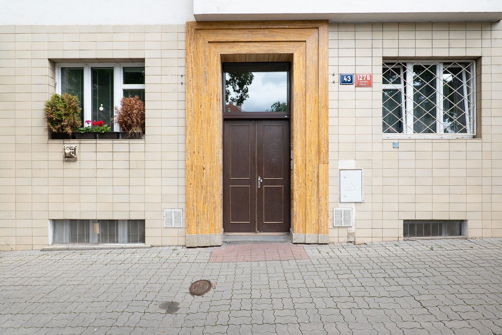 Prenájom bytu 1-izbový 24 m², Na Dolinách, Praha, Praha Prenájom bytu 1-izbový 24 m², Na Dolinách, Praha, Praha