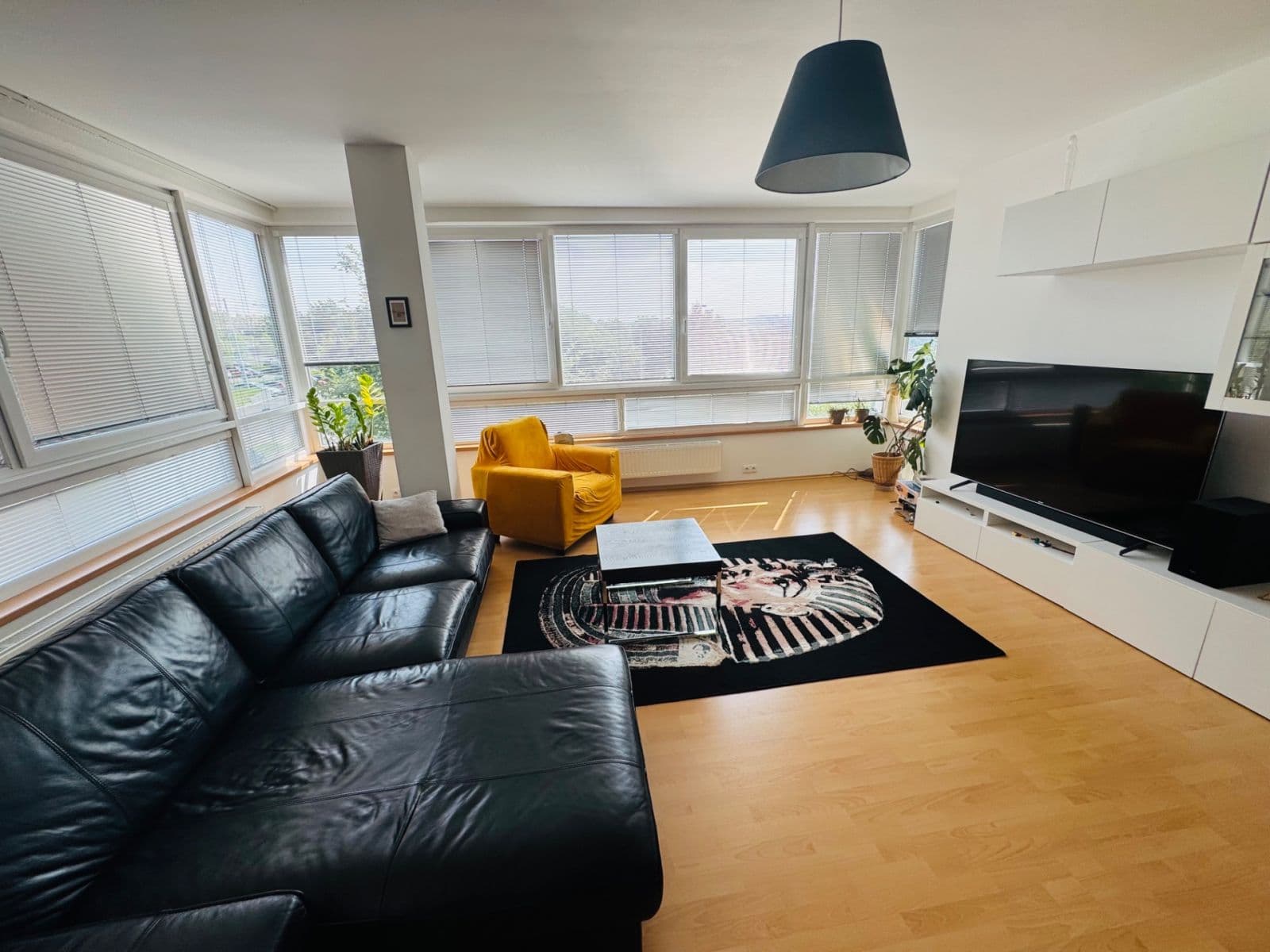 Prenájom bytu 4-izbový 142 m², Na Honech I, Zlín, Zlínský kraj Prenájom bytu 4-izbový 142 m², Na Honech I, Zlín, Zlínský kraj