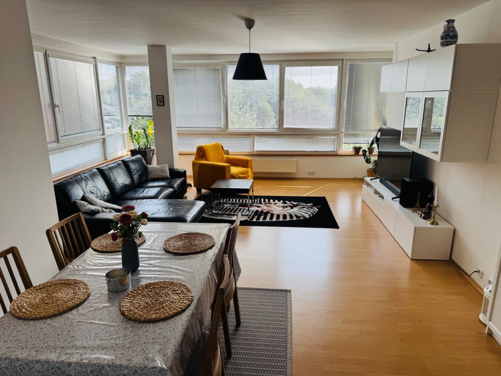 Prenájom bytu 4-izbový 142 m², Na Honech I, Zlín, Zlínský kraj Prenájom bytu 4-izbový 142 m², Na Honech I, Zlín, Zlínský kraj