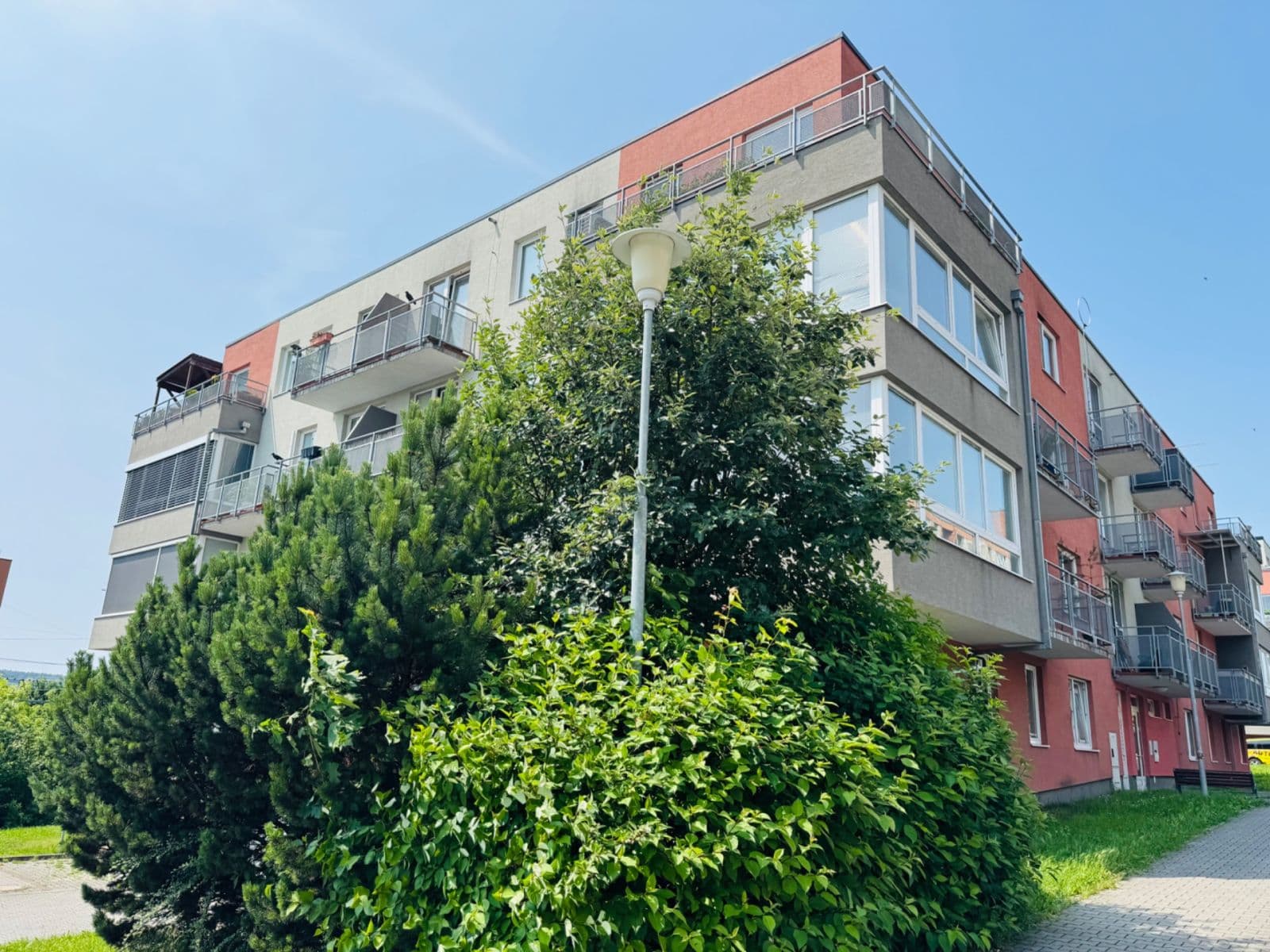 Prenájom bytu 4-izbový 142 m², Na Honech I, Zlín, Zlínský kraj Prenájom bytu 4-izbový 142 m², Na Honech I, Zlín, Zlínský kraj