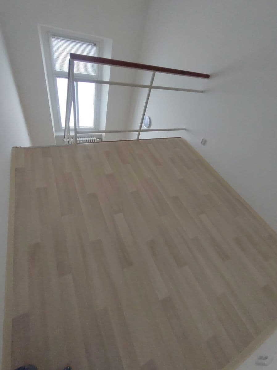 Prenájom bytu Garsoniéra 37 m², Masarykova, Litoměřice, Ústecký kraj Prenájom bytu Garsoniéra 37 m², Masarykova, Litoměřice, Ústecký kraj