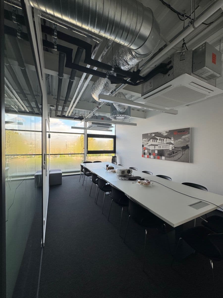 Prenájom kancelárie 983 m², Lazaretní, Brno, Jihomoravský kraj Prenájom kancelárie 983 m², Lazaretní, Brno, Jihomoravský kraj