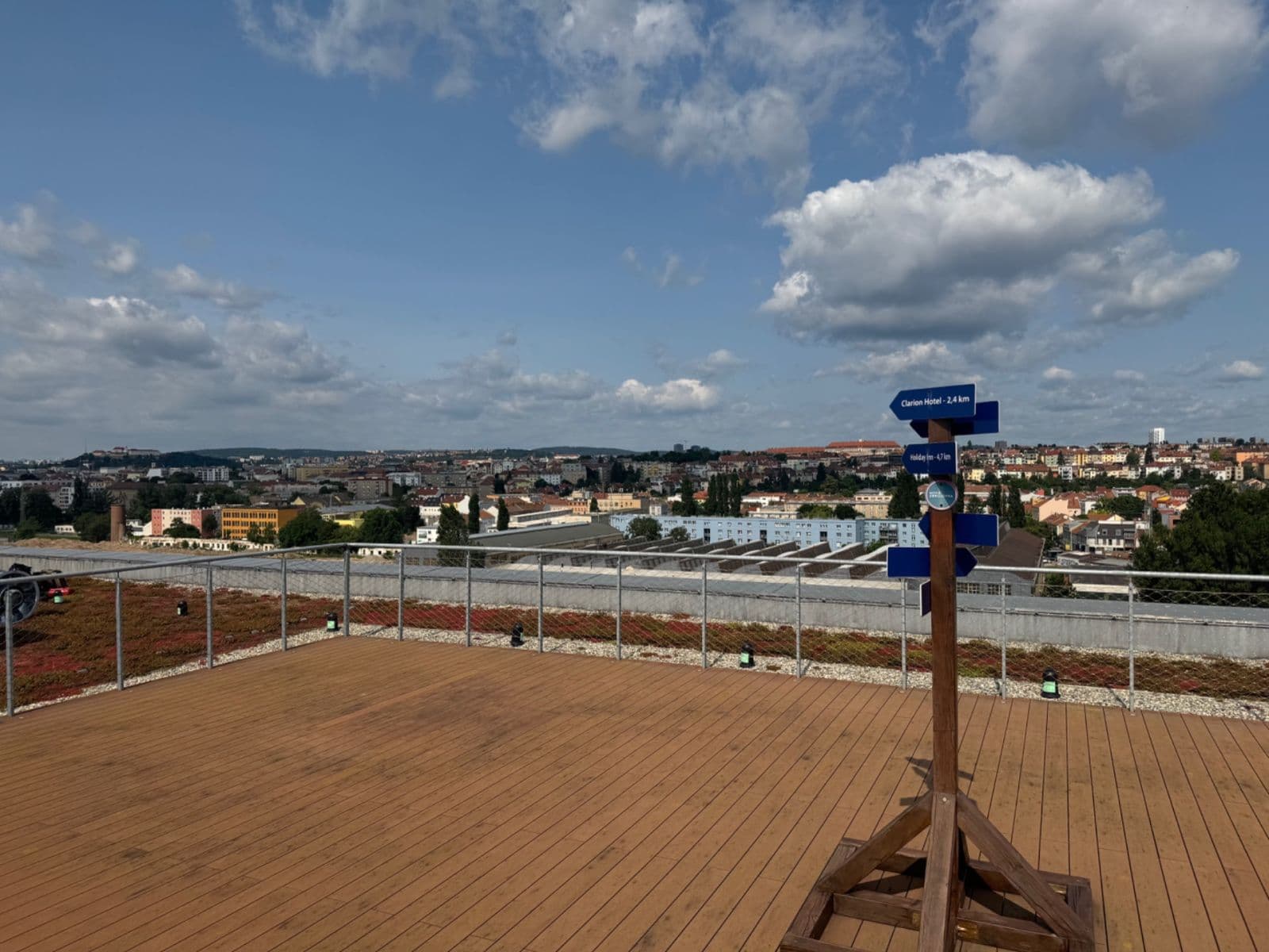 Prenájom kancelárie 983 m², Lazaretní, Brno, Jihomoravský kraj Prenájom kancelárie 983 m², Lazaretní, Brno, Jihomoravský kraj