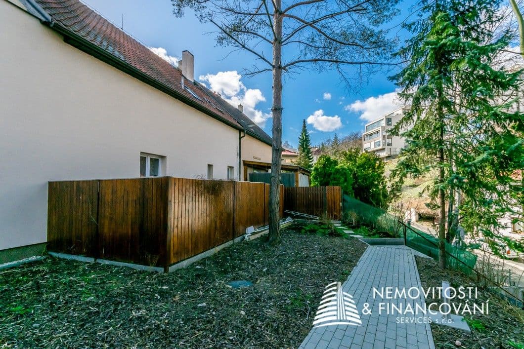 Prenájom bytu 2-izbový 48 m², Nad Zlíchovem, Praha, Praha Prenájom bytu 2-izbový 48 m², Nad Zlíchovem, Praha, Praha