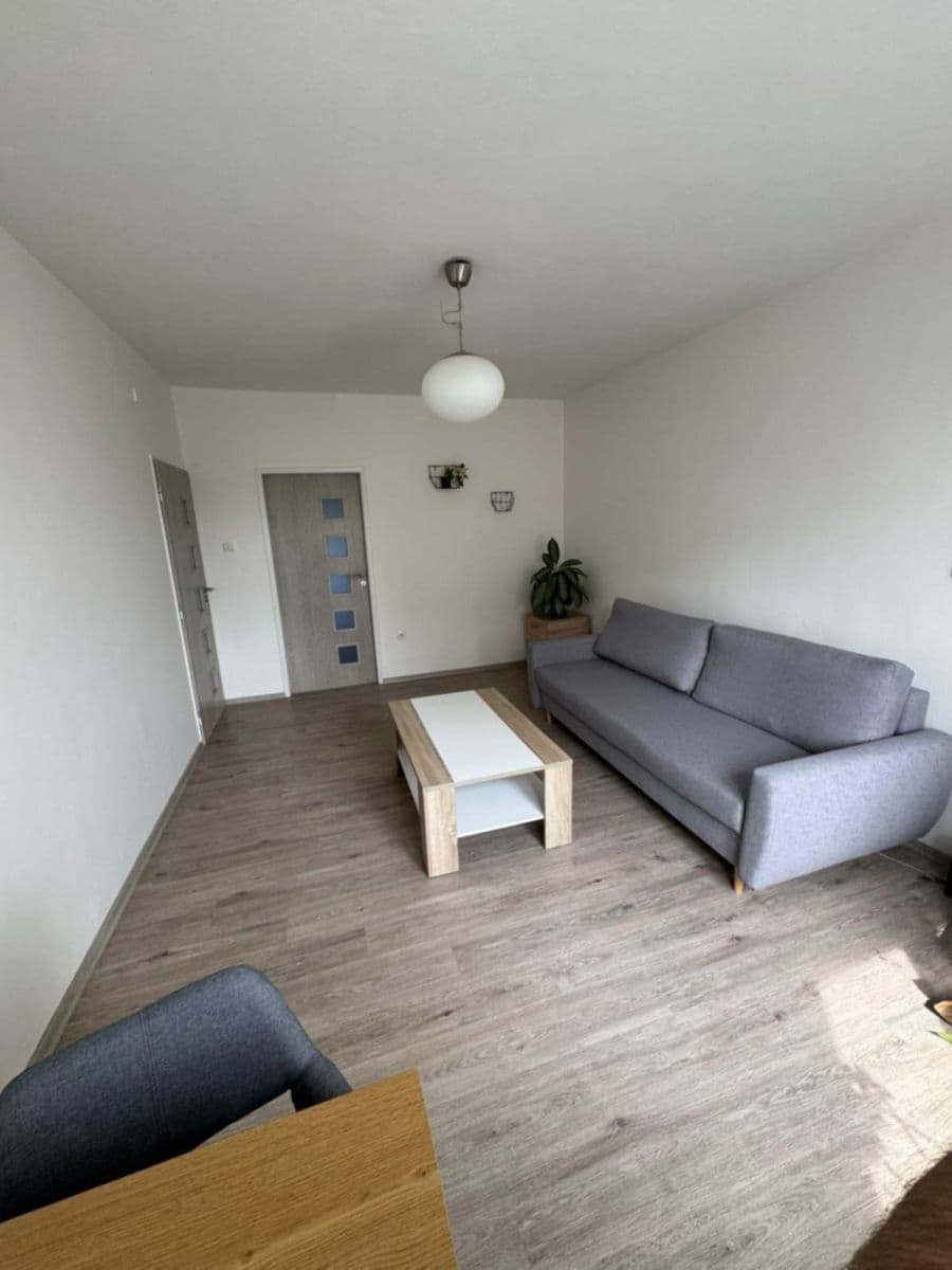 Prenájom bytu 2-izbový 55 m², Foerstrova, Olomouc, Olomoucký kraj Prenájom bytu 2-izbový 55 m², Foerstrova, Olomouc, Olomoucký kraj
